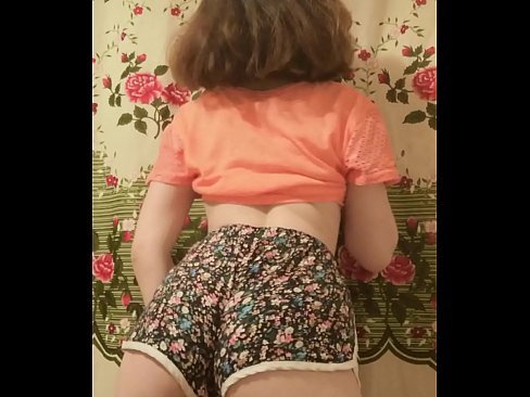 ❤️ دختر جوان سکسی که شورتش را جلوی دوربین در می آورد ❌ سکس در پورنو fa.analytik24.ru ❌